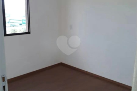 Apartamento à venda com 2 quartos no Centro, Votorantim, SP