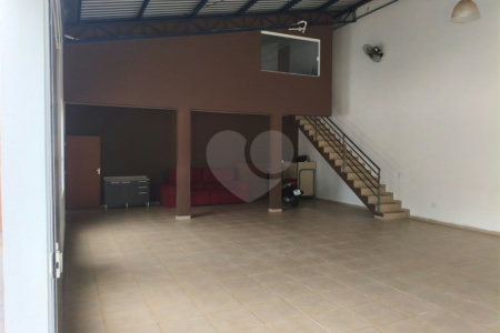 Salão Comercial à venda ou para alugar em Retiro Santana, Itapetininga, SP