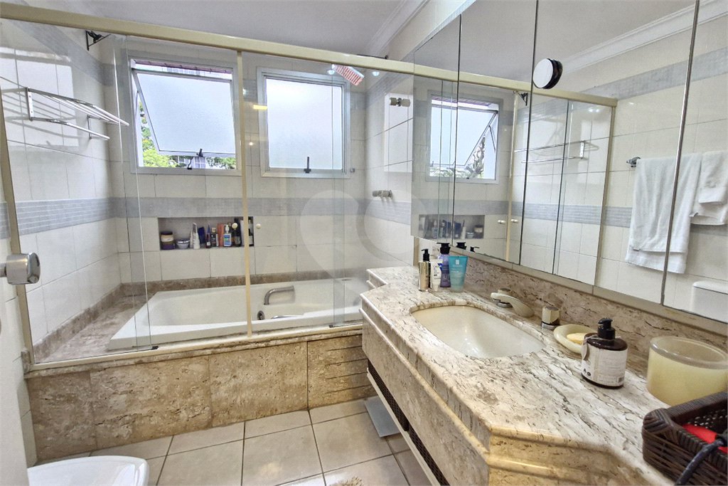Apartamento à venda com 3 suítes em Brooklin, São Paulo, SP