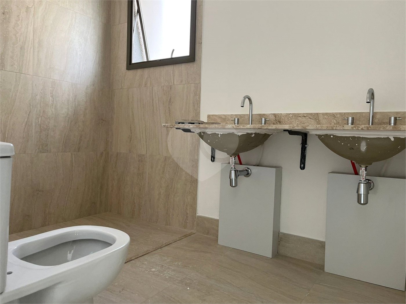 Apartamento à venda com 3 suítes em Campo Belo, São Paulo, SP