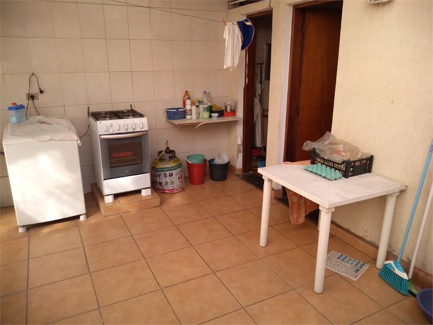 Casa à venda com 3 quartos, sendo 1 suíte, em Jardim Bonfiglioli, São Paulo, SP