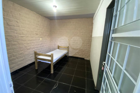 Casa à venda ou para alugar com 10 quartos no Centro, Ponta Porã, MS