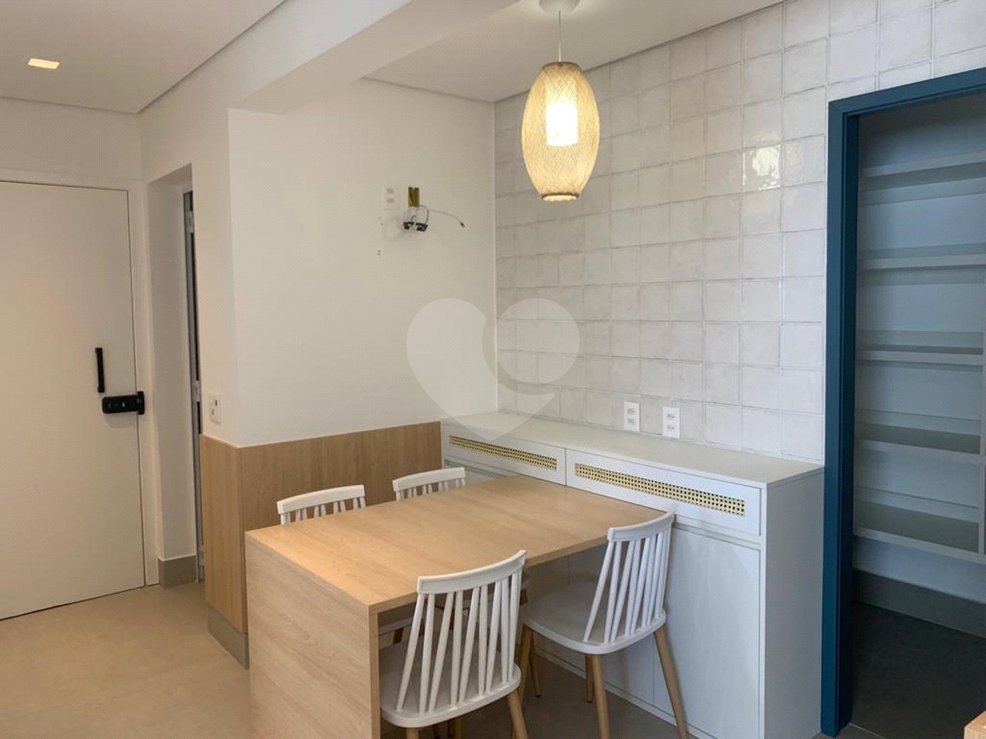 Apartamento à venda com 3 suítes em Indianópolis, São Paulo, SP