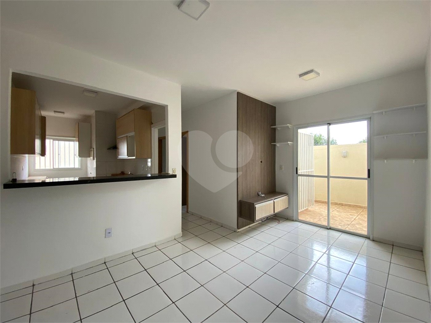 Apartamento à venda com 2 quartos, sendo 1 suíte,  em Parque Residencial das Nações Indígenas, Cuiabá, MT