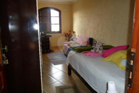 Casa Térrea à venda com 4 quartos em Tucuruvi, São Paulo, SP