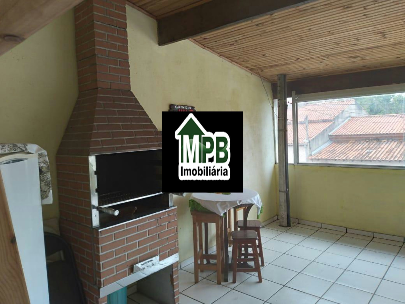 Sobrado à venda com 4 quartos, sendo 1 suíte, em Jardim Santo Amaro, Sorocaba, SP