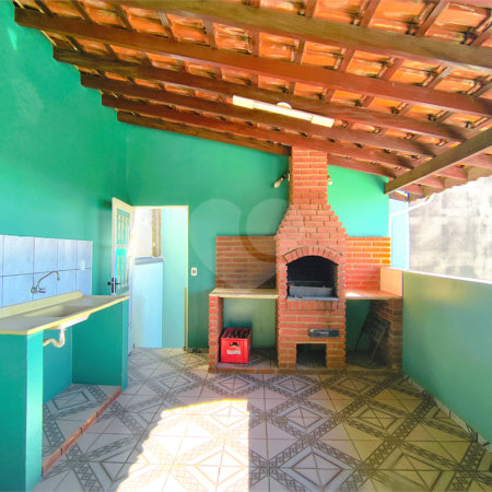 Sobrado à venda com 3 quartos, sendo 1 suíte,  em Jardim Alice, Indaiatuba, SP