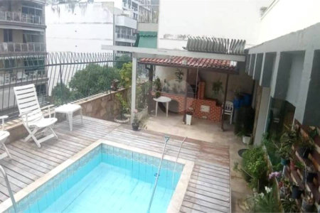 Cobertura à venda com 4 quartos, sendo 1 suíte,  em Tijuca, Rio de Janeiro, RJ