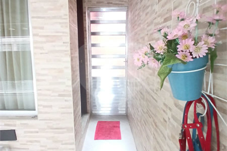 Casa à venda com 3 quartos, sendo 1 suíte, em Vila Rica, São Paulo, SP