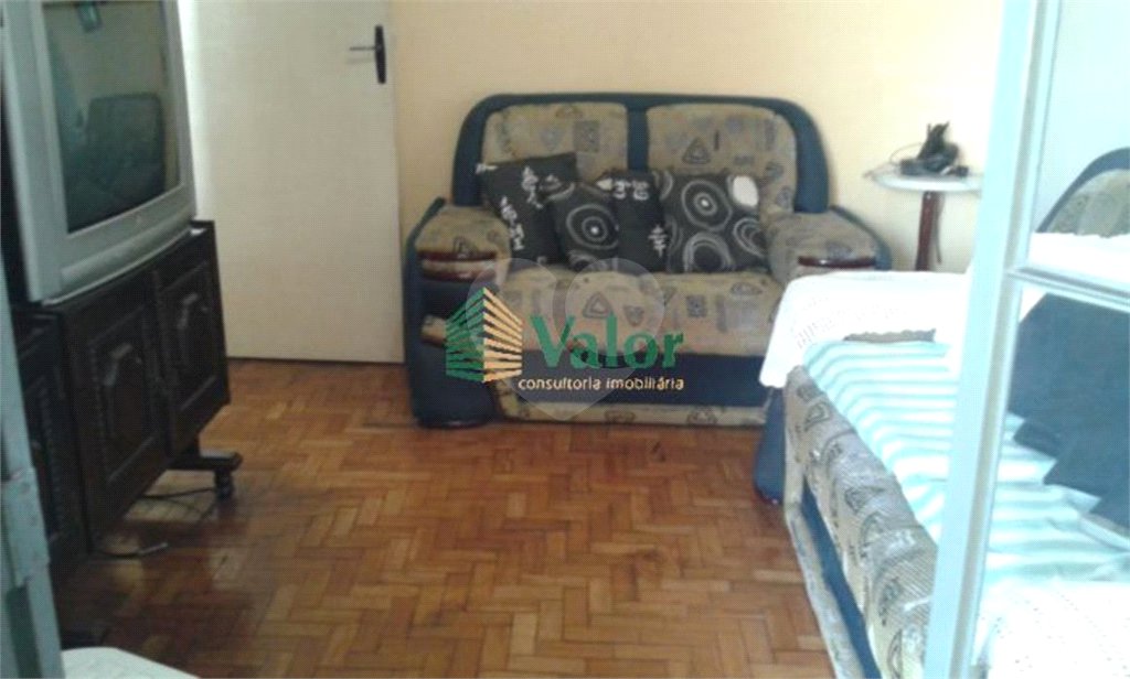Casa com 4 dormitórios