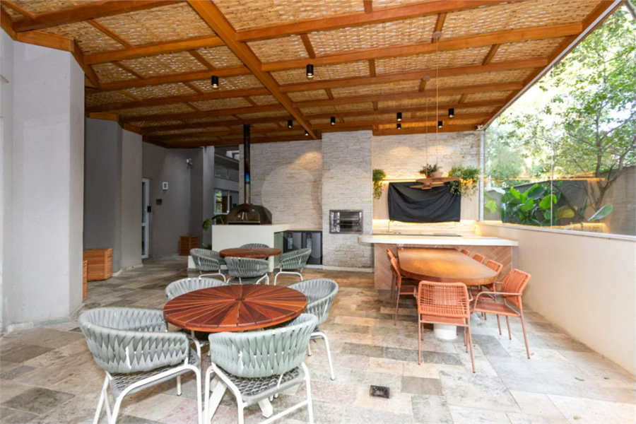 Vila Clementino - 161 m² | 2 dormitórios, com possibilidade de 3 | suíte master | 3 vagas | depósito