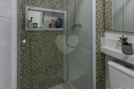Apartamento com 68m², 2 dormitórios, 1 suíte, 1 vaga, à venda na Vila Ema.