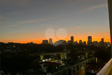Duplex à venda com 2 suítes em Campo Belo, São Paulo, SP
