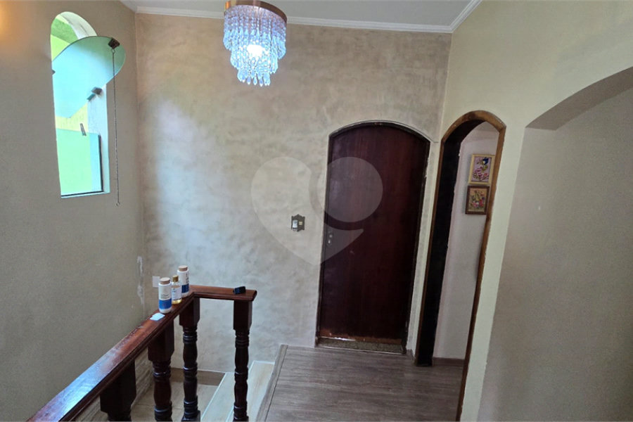 SOBRADO A VENDA FEITO PARA RENDA, FAMÍLIA GRANDE OU 2 CASAS | PRÓXIMO À ESTAÇÃO PIRITUBA!
