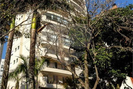 Apartamento à venda com 3 suítes em Alto da Boa Vista, São Paulo, SP