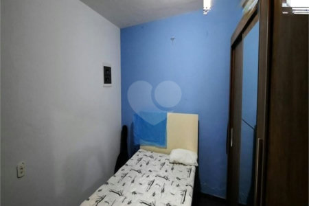 Sobrado à venda com 5 quartos, sendo 1 suíte, em Jardim Cumbica, Guarulhos, SP