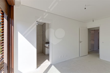 Casa à venda com 4 suítes no condomínio Casa Flora Badra, São Paulo - SP