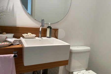 Casa à venda com 4 suítes no condomínio Conjunto Residencial São Benedito, São Paulo - SP