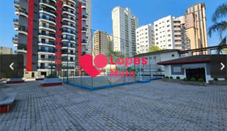 Apartamento à venda com 4 quartos, sendo 1 suíte,  em Parque Residencial Aquarius, São José dos Campos, SP