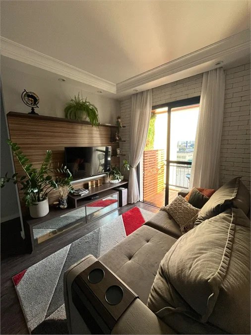 Apartamento à venda com 3 quartos, sendo 1 suíte, em Vila Hamburguesa, São Paulo, SP