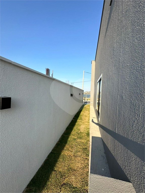 Casa à venda com 3 quartos, sendo 1 suíte, em Nova São Pedro, São Pedro da Aldeia, RJ