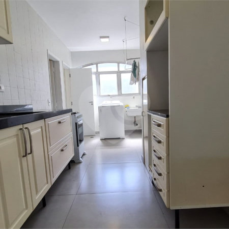 Apartamento para alugar com 2 quartos, sendo 1 suíte,  em Vila Andrade, São Paulo, SP