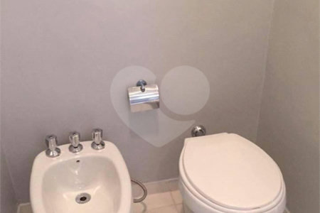 Apartamento à venda ou para alugar com 3 quartos, sendo 1 suíte, em Vila Mariana, São Paulo, SP