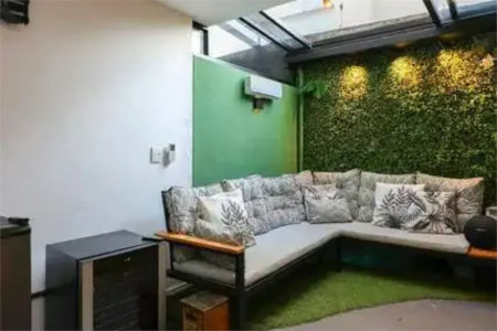 Casa à venda com 2 quartos, sendo 1 suíte, no condomínio Cube Real Parque, São Paulo - SP