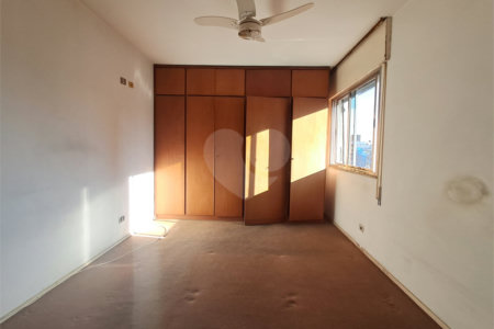 Imóvel de 141m² 3 quartos, 1 sendo suíte, retrofit no condomíno 1 vaga Paraíso