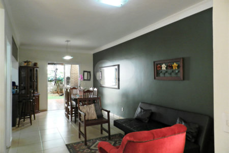 Casa à venda com 3 quartos, sendo 1 suíte, no condomínio Topazio Rp, Ribeirão Preto - SP