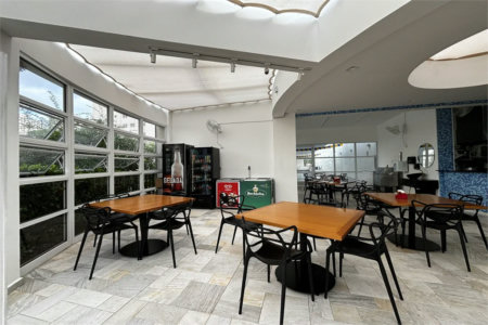 Apartamento para alugar com 3 suítes em Vila Romana, São Paulo, SP