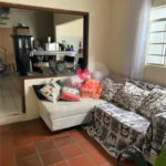 Casa à venda com 3 quartos, sendo 2 suítes, em Conjunto Residencial Trinta e Um de Março, São José dos Campos, SP