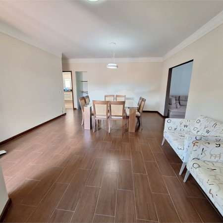 Casa à venda com 3 suítes no condomínio Bosque de Grevilea, Vinhedo - SP