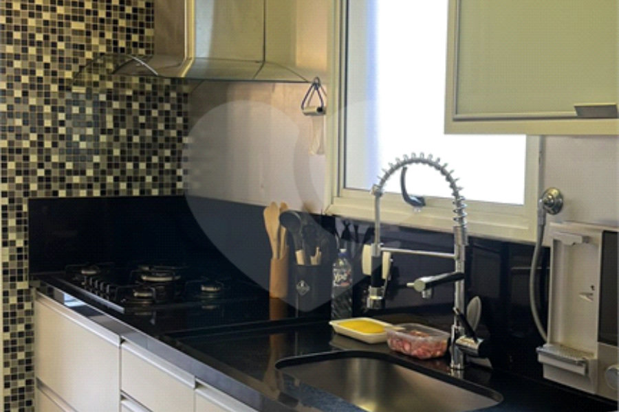 Apartamento à venda com 3 suítes em Santana, São Paulo, SP