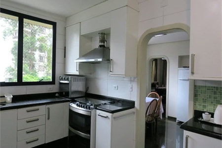 Apartamento à venda com 4 suítes em Vila Suzana, São Paulo, SP