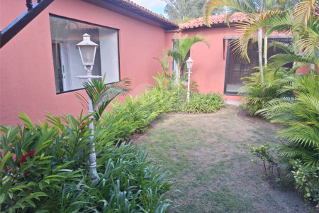 Casa à venda ou para alugar com 4 quartos, sendo 3 suítes, no condomínio Chácara Residencial Santa Maria, Votorantim - SP