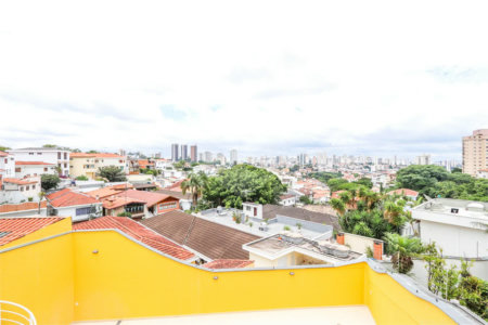 Casa à venda com 4 quartos, sendo 1 suíte, em Jardim Franca, São Paulo, SP