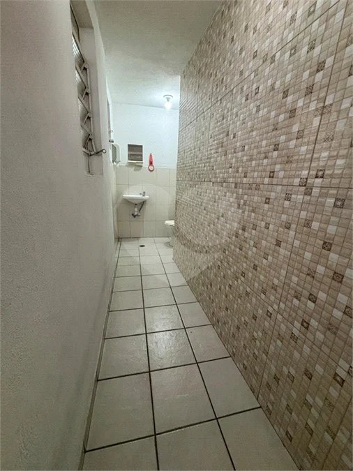 Sobrado à venda ou para alugar com 2 quartos em Vila Nova Cachoeirinha, São Paulo, SP