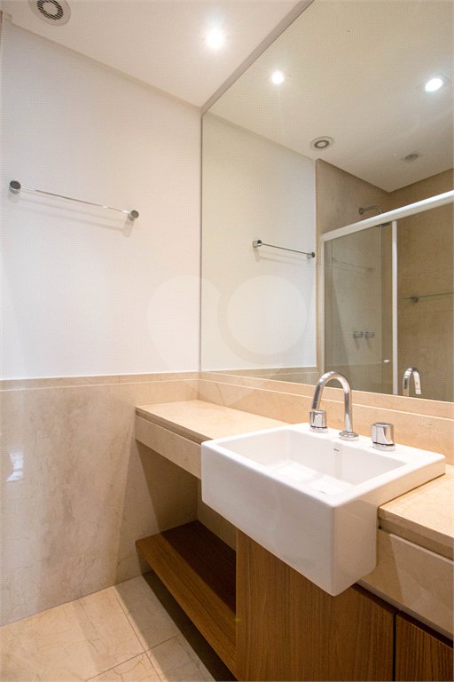 Apartamento à venda ou para alugar com 1 suíte em Itaim Bibi, São Paulo, SP