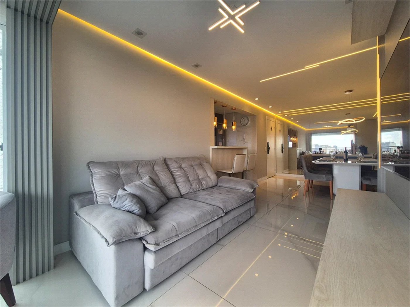 Apartamento à venda com 3 quartos, sendo 2 suítes,  em Jardim Caboré, São Paulo, SP