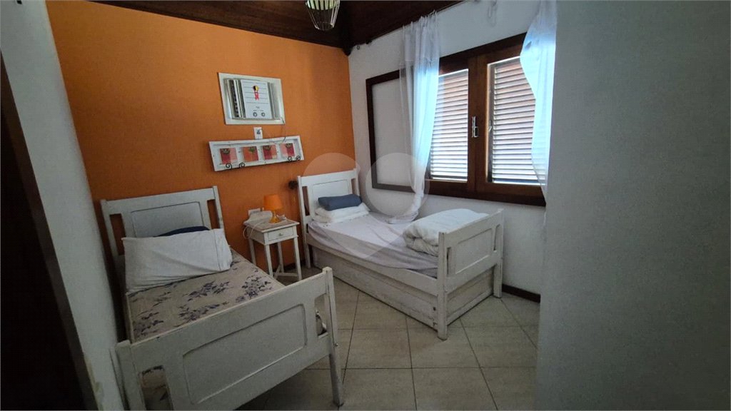 Casa à venda com 5 quartos, sendo 4 suítes,  em Geribá, Armação dos Búzios, RJ