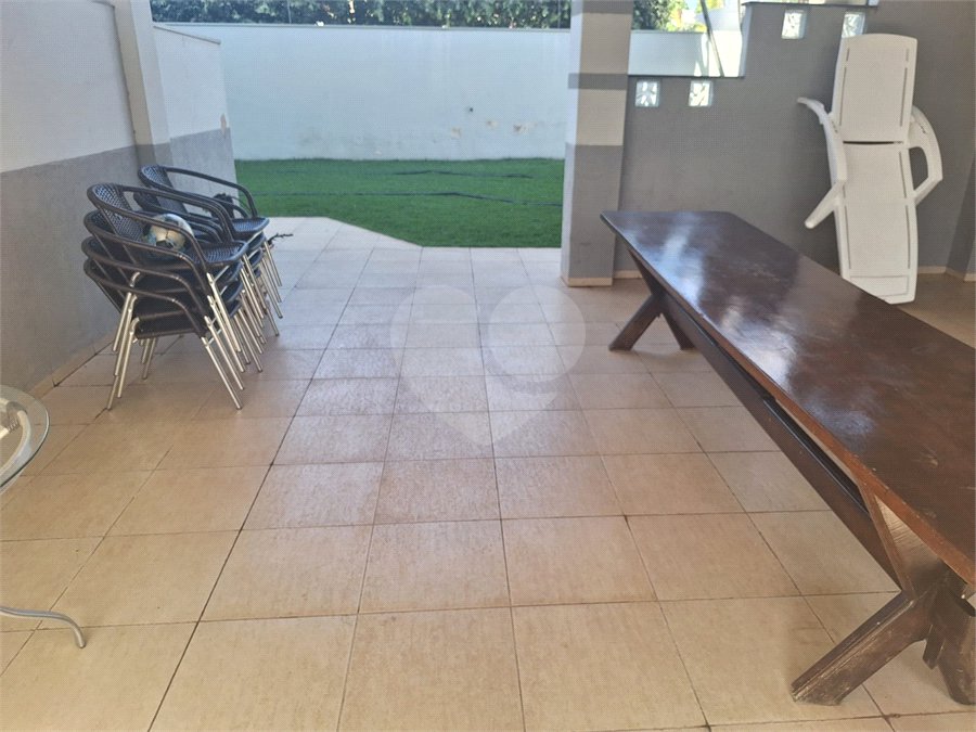 Casa à venda com 3 quartos, sendo 1 suíte, no condomínio Residencial Macaúba, Rondonópolis - MT