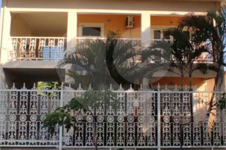 Casa a venda na cidade de São Pedro - SP.