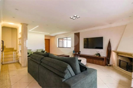 Apartamento à venda com 4 quartos, sendo 3 suítes,  em Vila Suzana, São Paulo, SP
