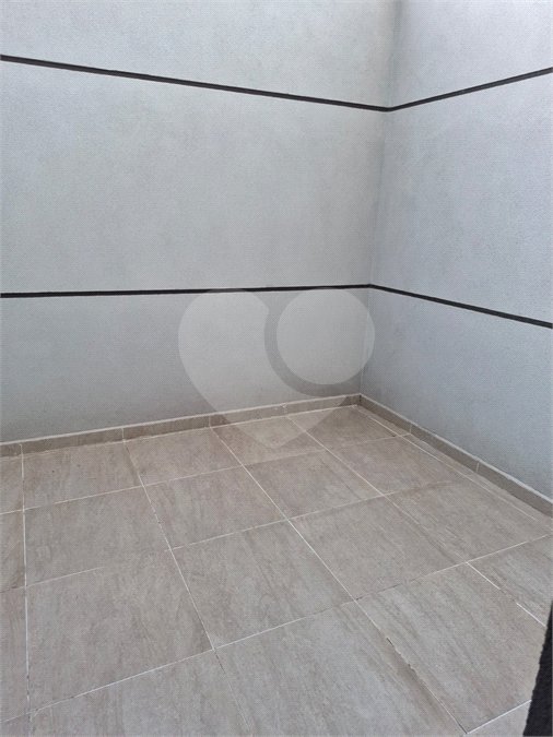 Sobrado à venda ou para alugar com 3 suítes em Jardim do Colégio (zona Norte), São Paulo, SP