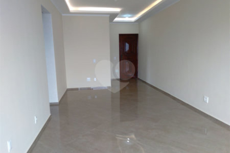 Apartamento à venda com 3 quartos, sendo 1 suíte, em Maracanã, Rio de Janeiro, RJ