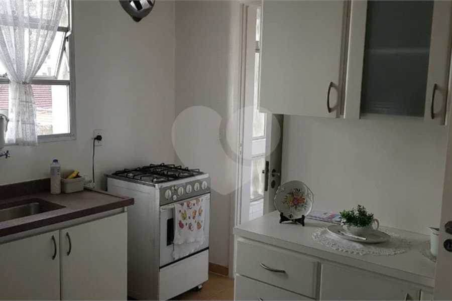 Apartamento 80m² a venda no Jardim América - 02 dormitórios e 01 vaga.