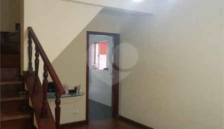 Sobrado à venda com 4 quartos em Chácara Santo Antônio, São Paulo, SP
