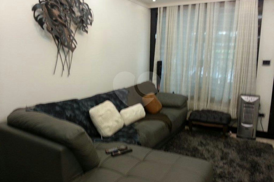 Sobrado à venda com 3 quartos em Santana, São Paulo, SP