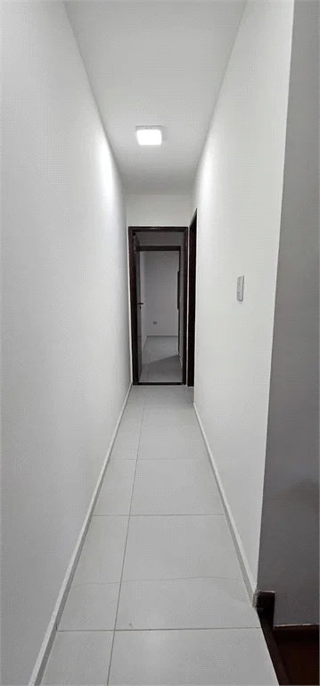 Sobrado à venda com 3 quartos, sendo 2 suítes, em Ferreira, São Paulo, SP